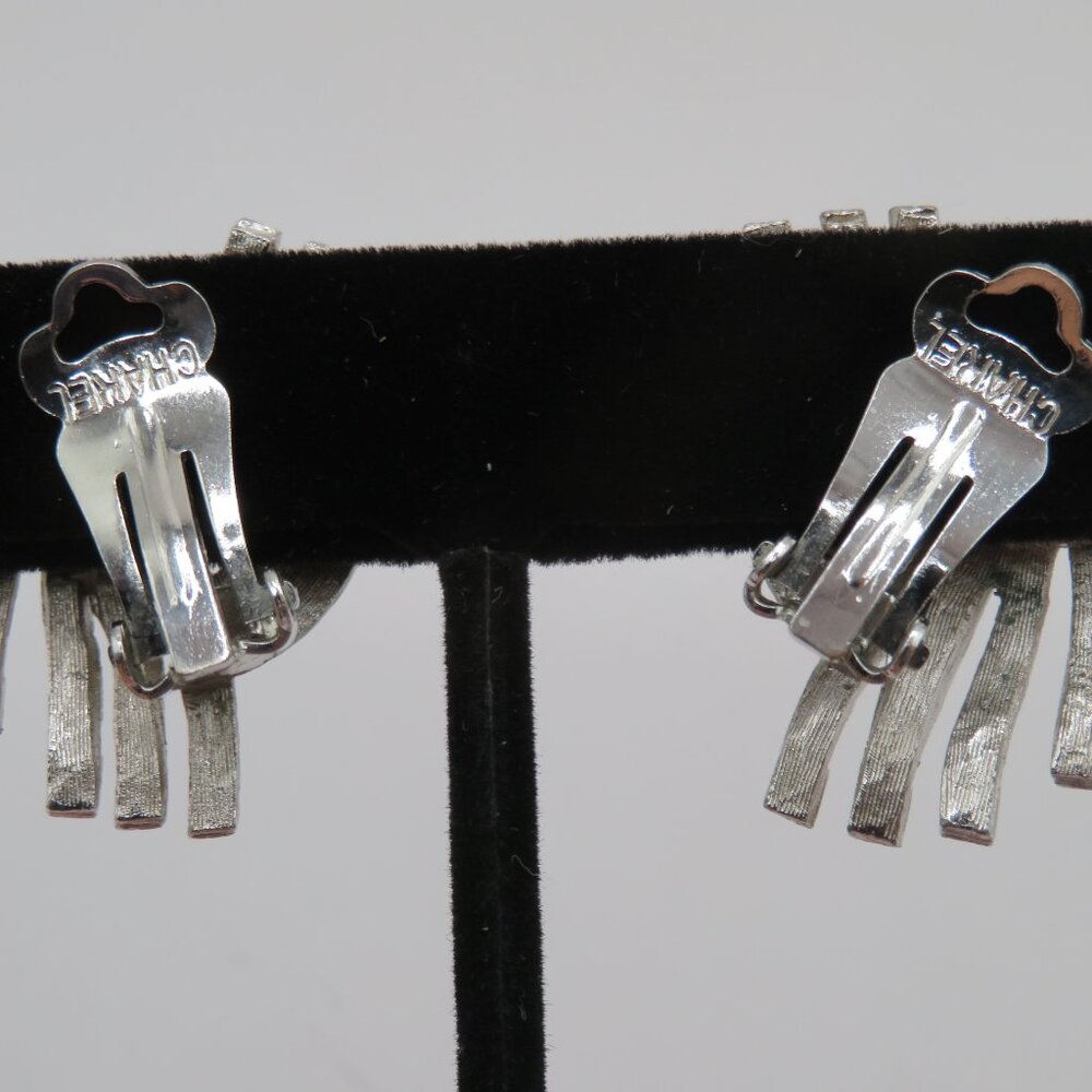 Vintage Charel Clip On Earrings Silver Tone - Picture 3 of 10